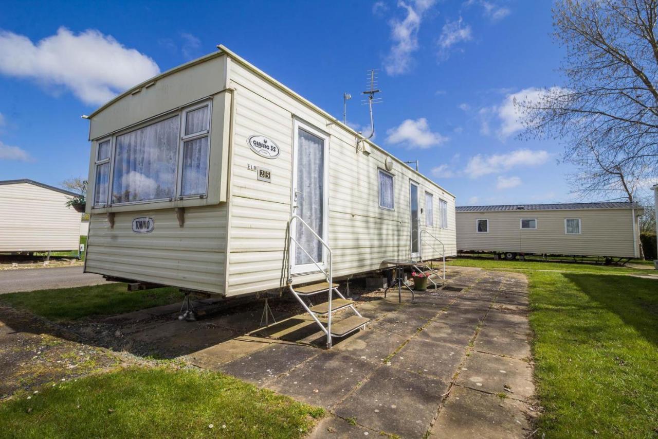 Great 8 Berth Caravan For Hire At Southview Holiday Park In Skegness Ref 33025E Buitenkant foto